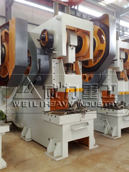 開式固定臺200噸沖床