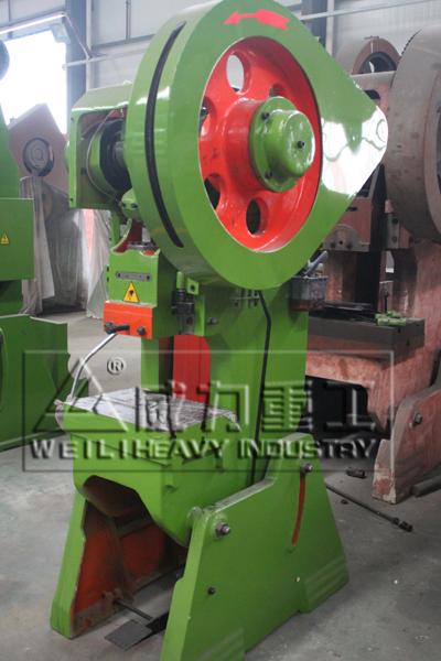 16噸開式可傾沖床