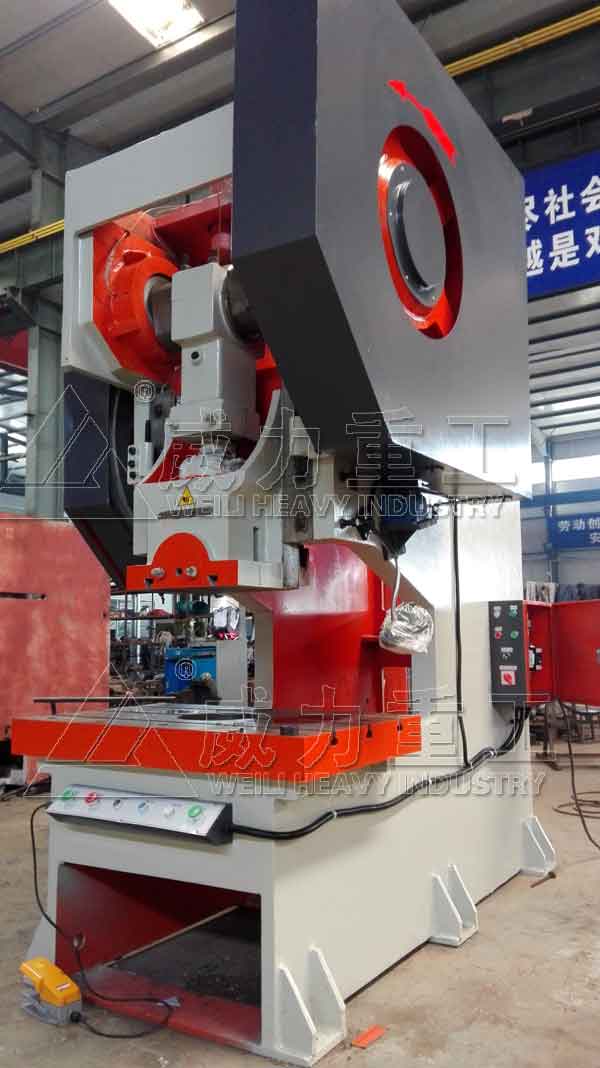 普通125噸機械沖床